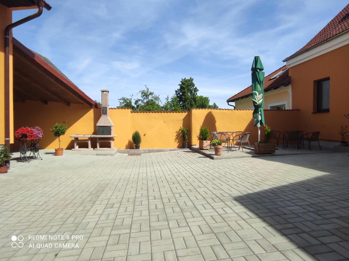 Ubytování Jeřábek Lasenice Exterior foto